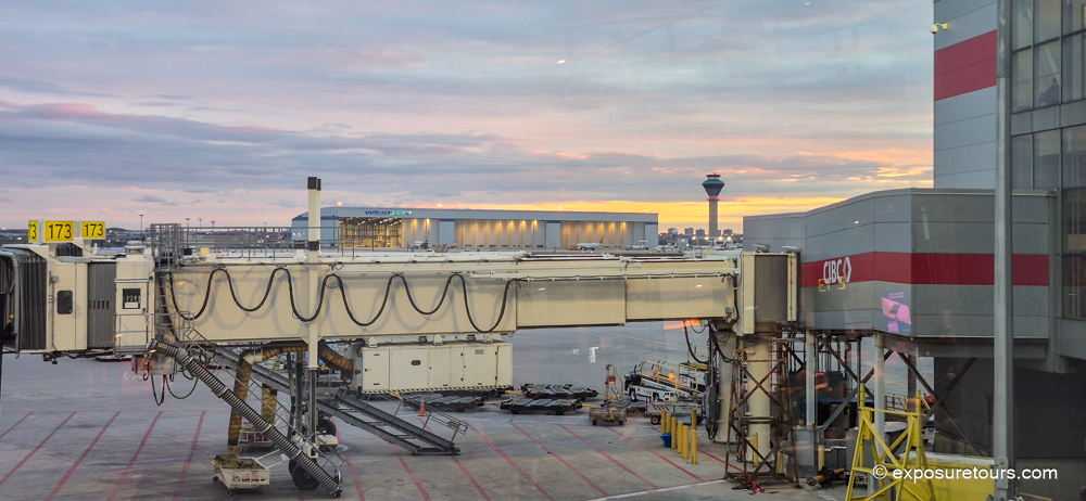 Passenger Boarding Bridge ./ Sky Bridge